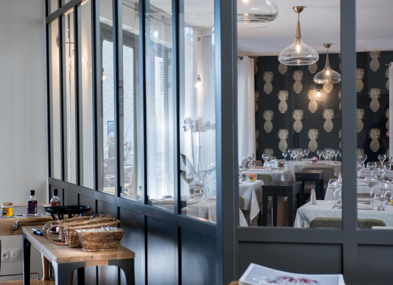 Logis Tante Yvonne&son Restaurant Semi-gastronomique - Lyon Nord Quincieux